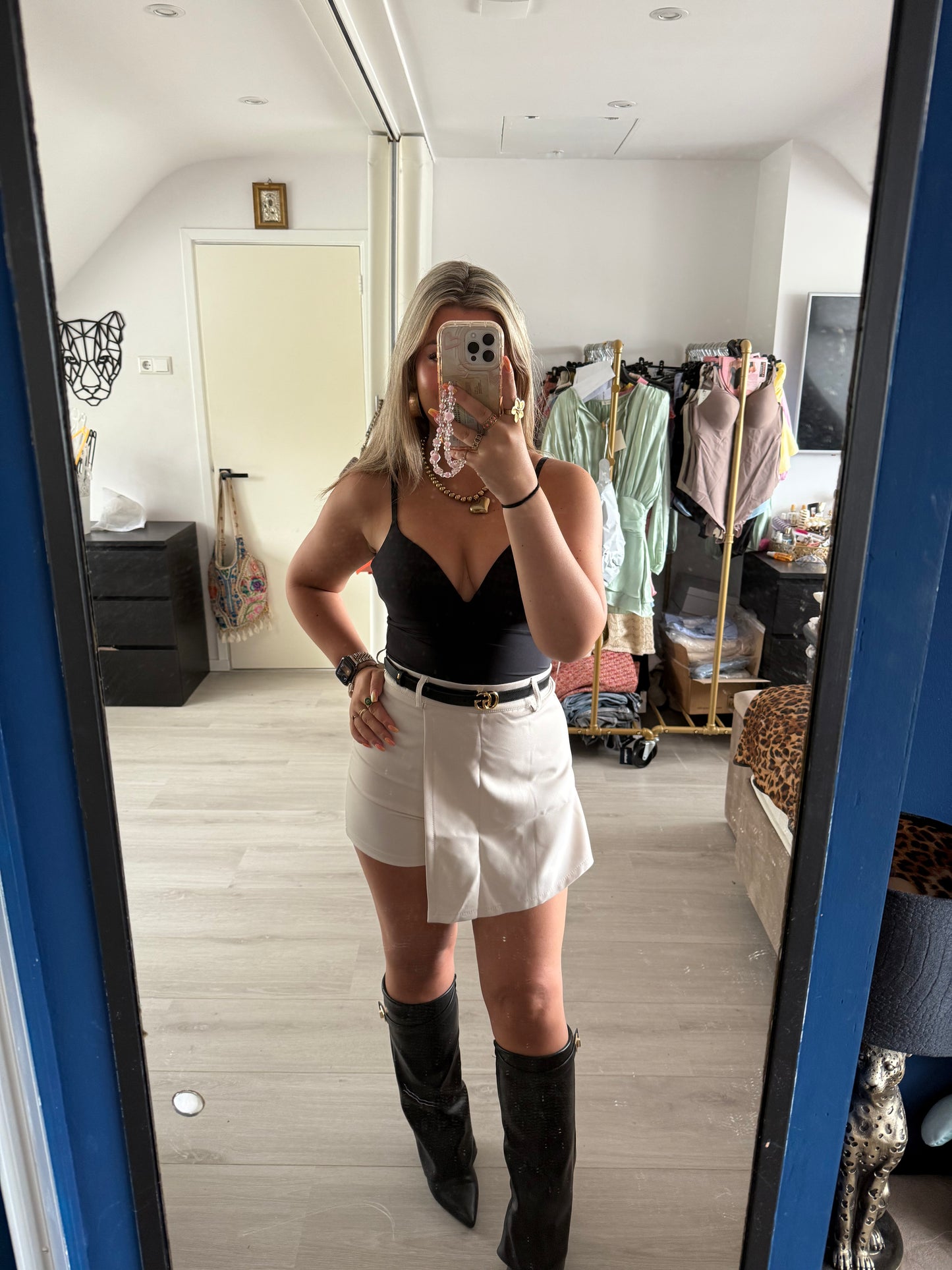 V Shape Luxe Body – Zwart